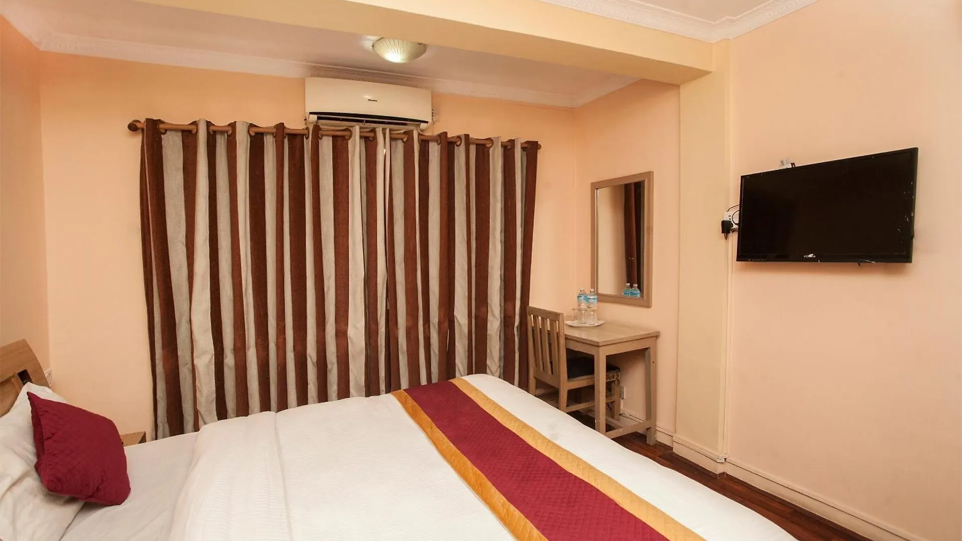 ***  Oyo 819 Hotel Mountain Gateway Kathmandu Nepal